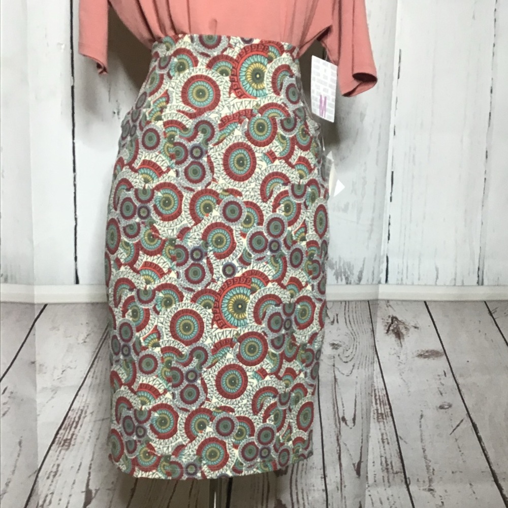 Lularoe Cassie Skirt - Picture 6 of 13